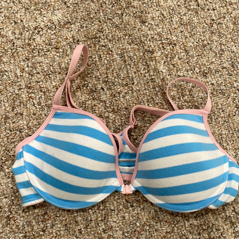 Xhilaration stripe bra